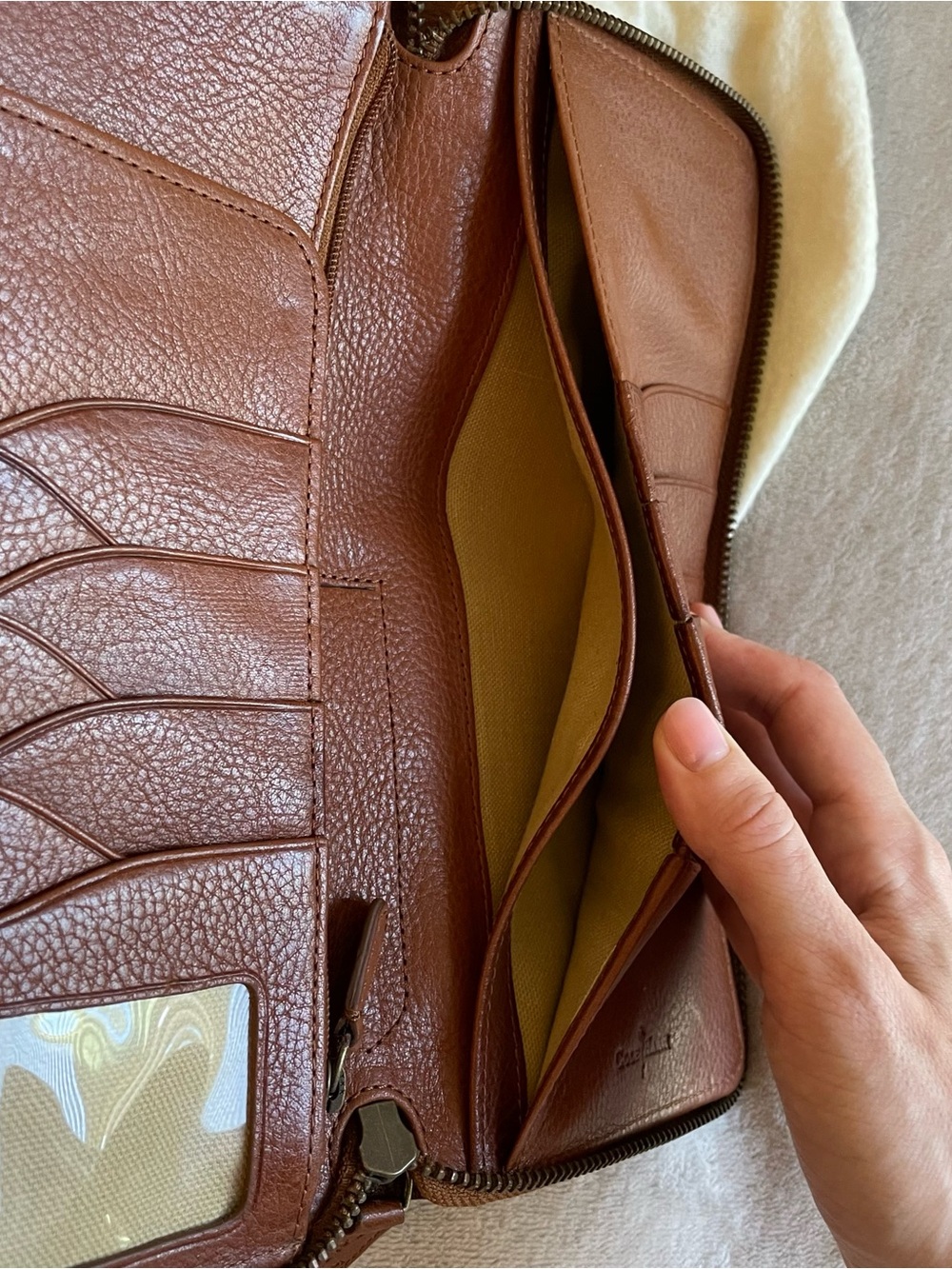 Cole Haan Brown Leather Zip Wallet Passport Holder - Picture 4 of 10
